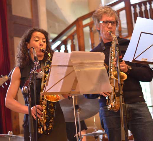 Saxophoniste du Cycle Libre en 2012 à la Cité Universitaire à Paris