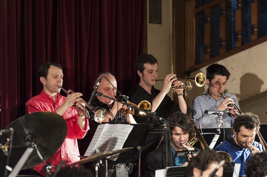 Section cuivres du big band dans la remise des diplômes 2012