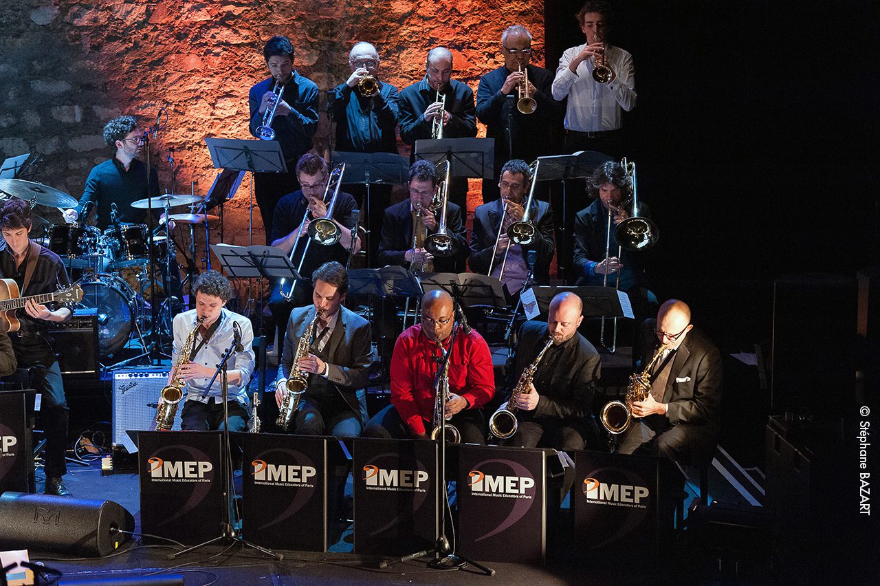 Le big band avec sylvain Luc dans la soirée remise des diplômes de la promotion 2013 de l'IMEP