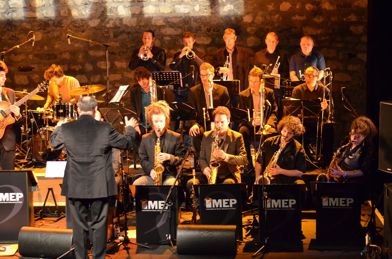 Le Big Band de l'IMEP dans le soirée de la remise des Diplômes de la promotion 2014 sous la direction de François Fichu